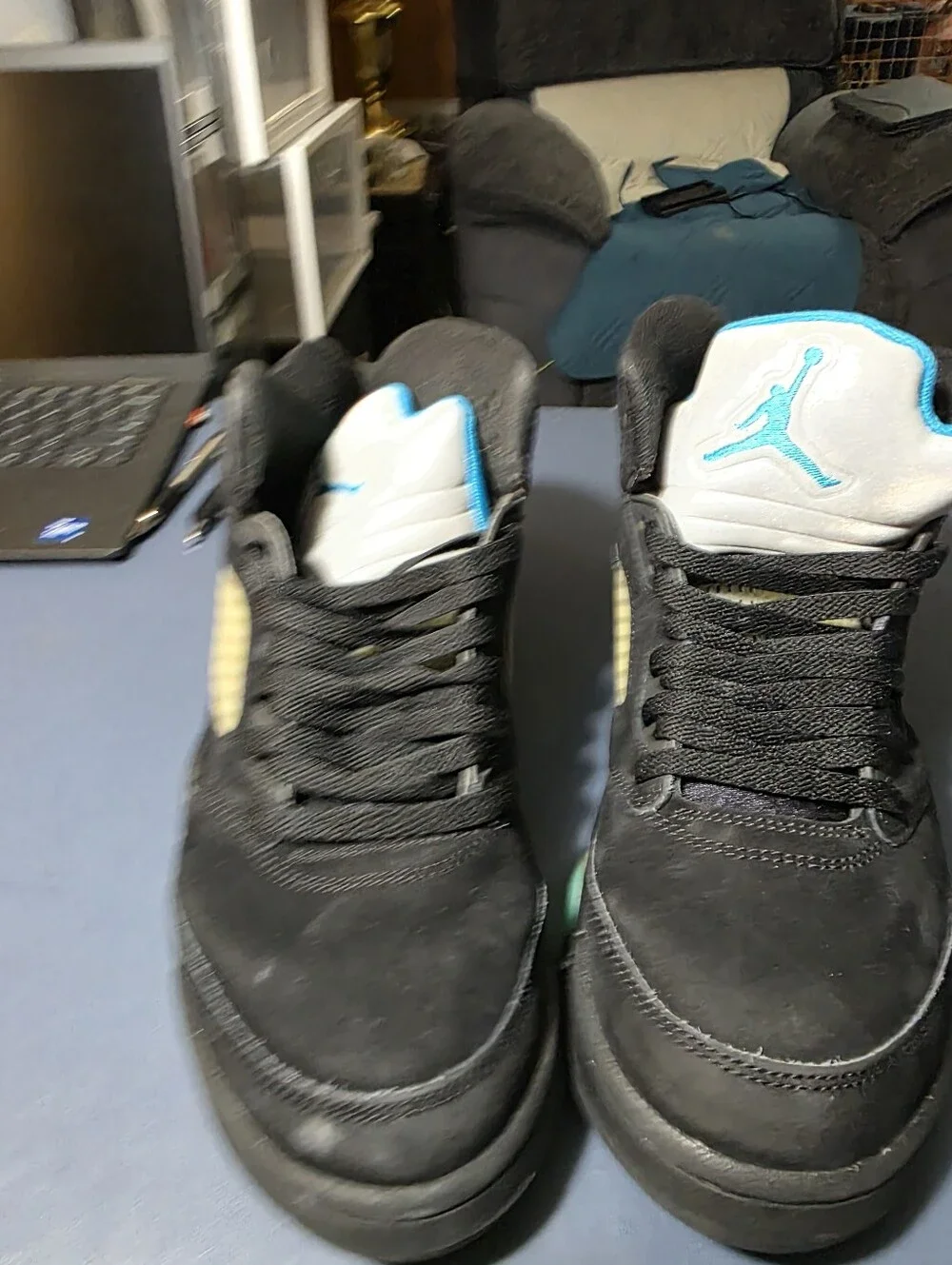 Air Jordan 5 Aqua Black Suede Low Sneakers with Blue Accents Size 10.5m